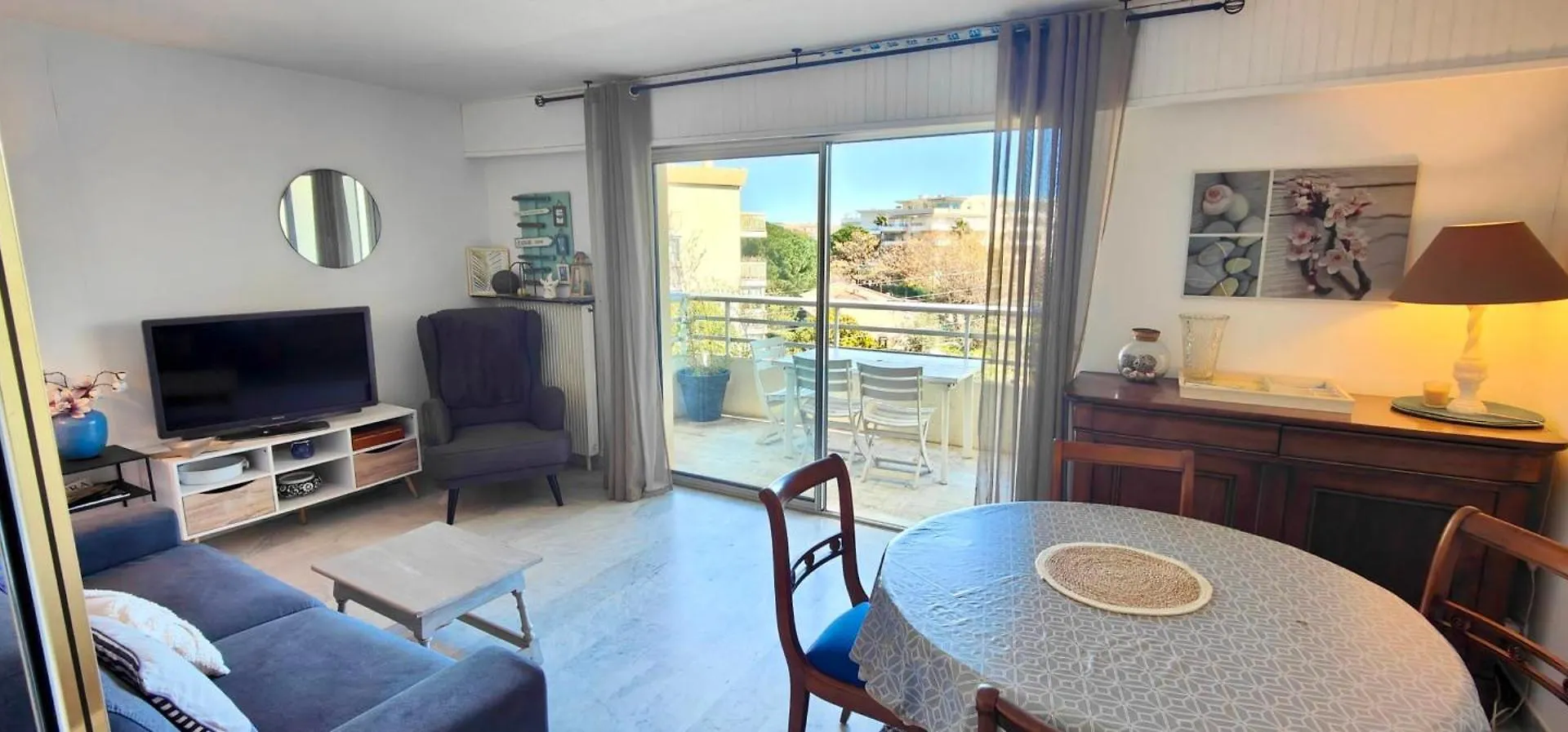Charming T2 With Balcony Near The Port Of Frejus Apartment 0*,  France